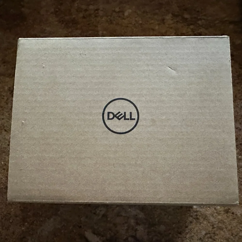 Dell 6000 Universal Docking Station and Adapter Charger NWT NIB